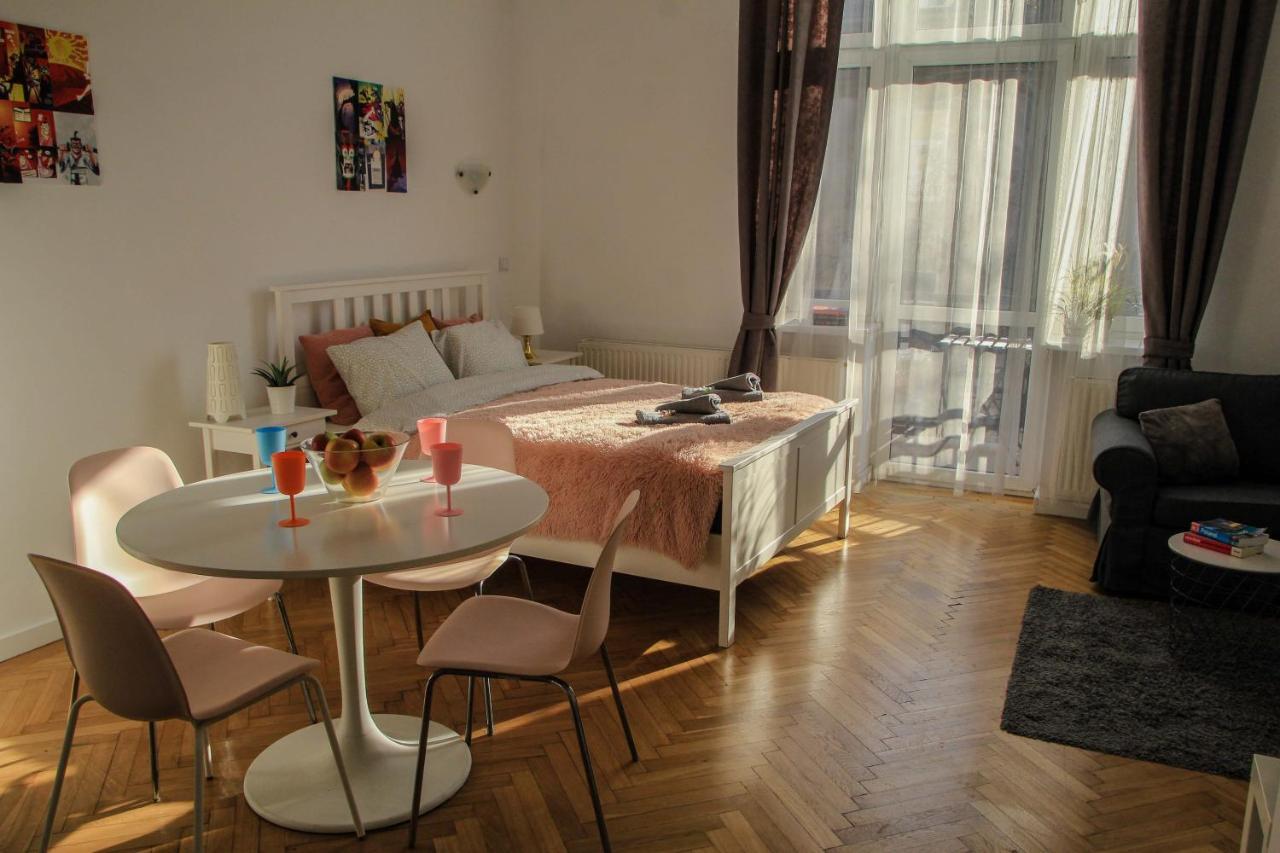 Corner 2 Cracow I Old Town I Big & Balcony Krakau